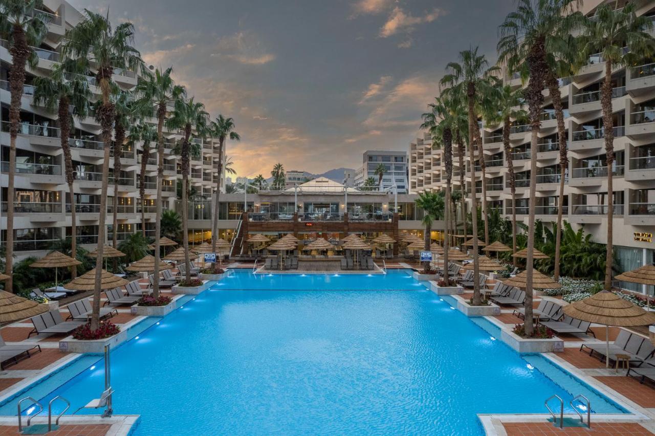 Aria Otel Eilat Dış mekan fotoğraf The pool at the Grand Resort